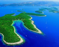 Pakleni islands - a gorgeous chain of wooded isles which stretch out immediately in front of the town of Hvar. Small, secluded beaches, deserted coves and sun-drenched hills...