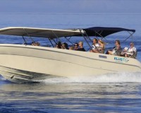 Speedboat Enzo 35 - can accommodate up to 20 people, with transparent roll-down covers in case of too much wind or rain
